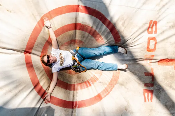 Saut Big Air Bag sur la cible